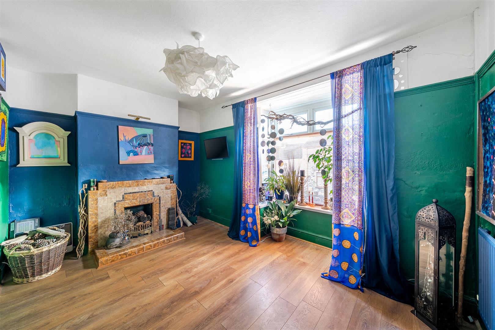 Waun Wen Road, Swansea, SA1 6FN